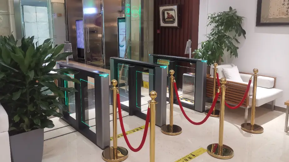 インテリジェントクラウドマネジメントシステム